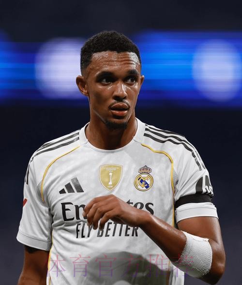 马卡:阿诺德、A费重塑皇马的边路 提升进攻体系 马卡:阿诺德、A费重塑皇马的边路 提升进攻体系